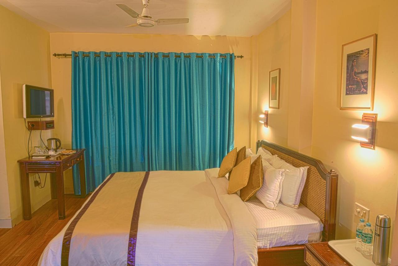 Landmark Hotels Guwahati Luaran gambar