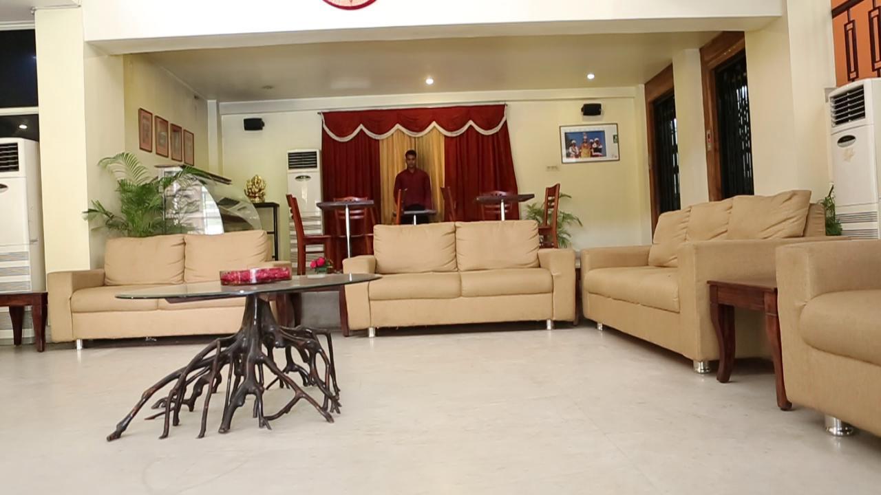 Landmark Hotels Guwahati Luaran gambar