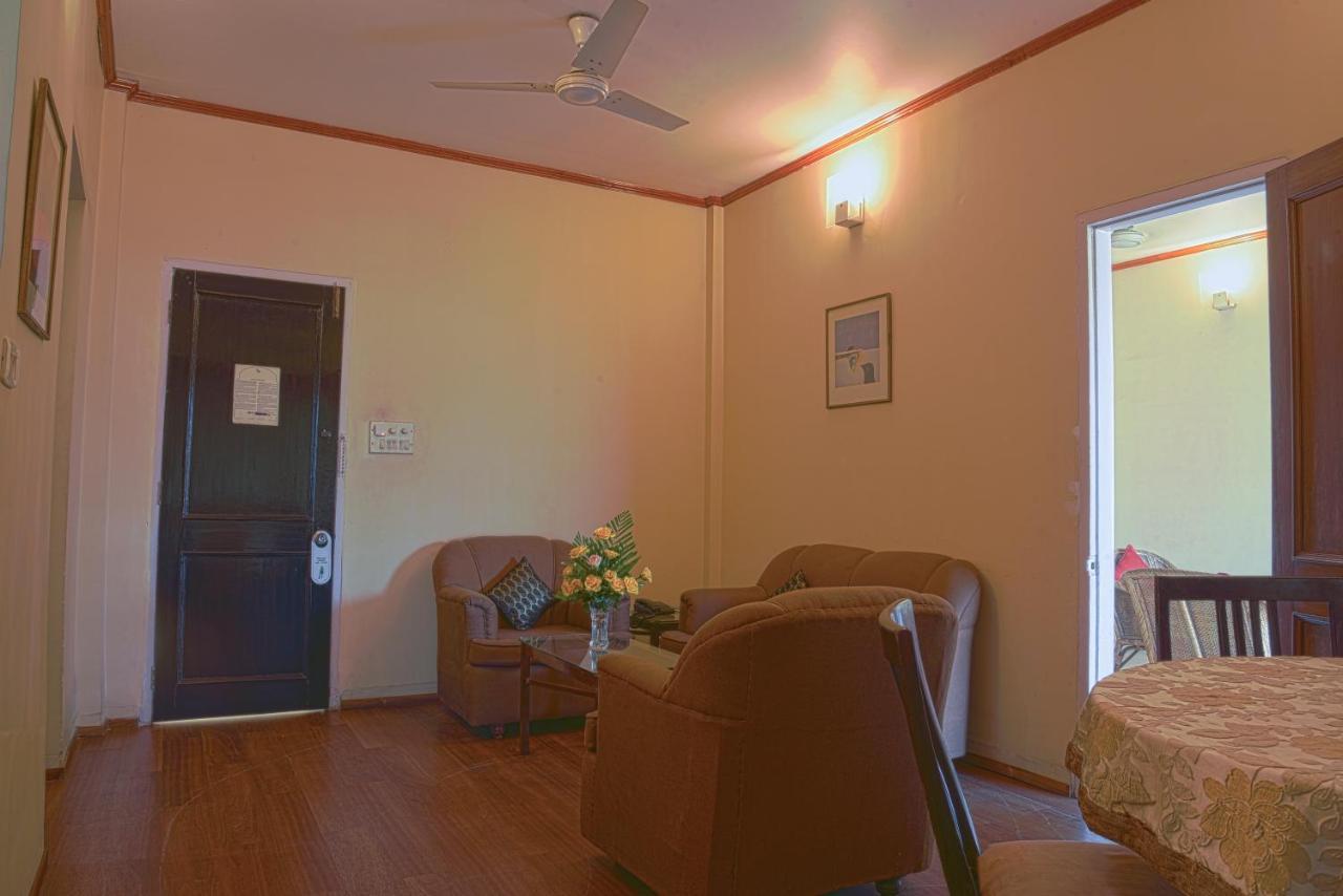 Landmark Hotels Guwahati Luaran gambar