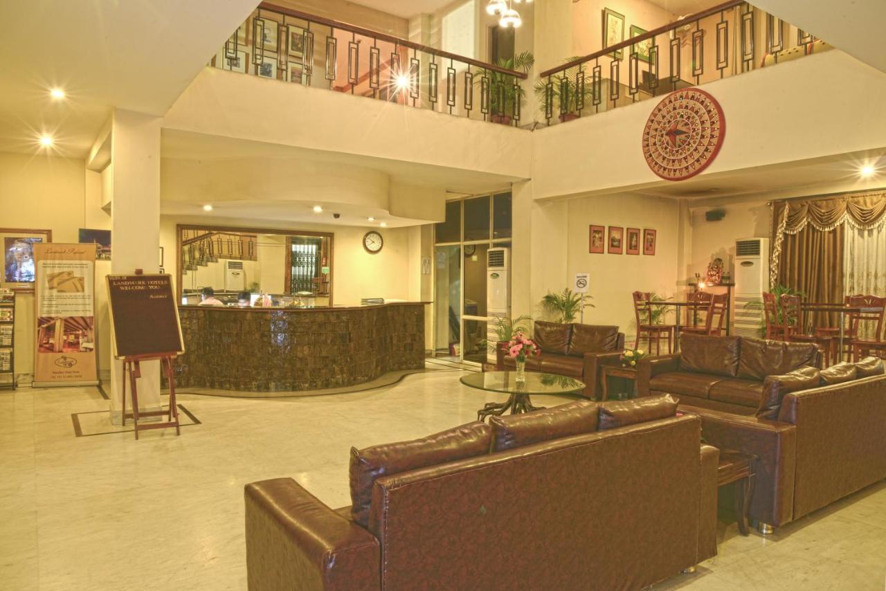 Landmark Hotels Guwahati Luaran gambar