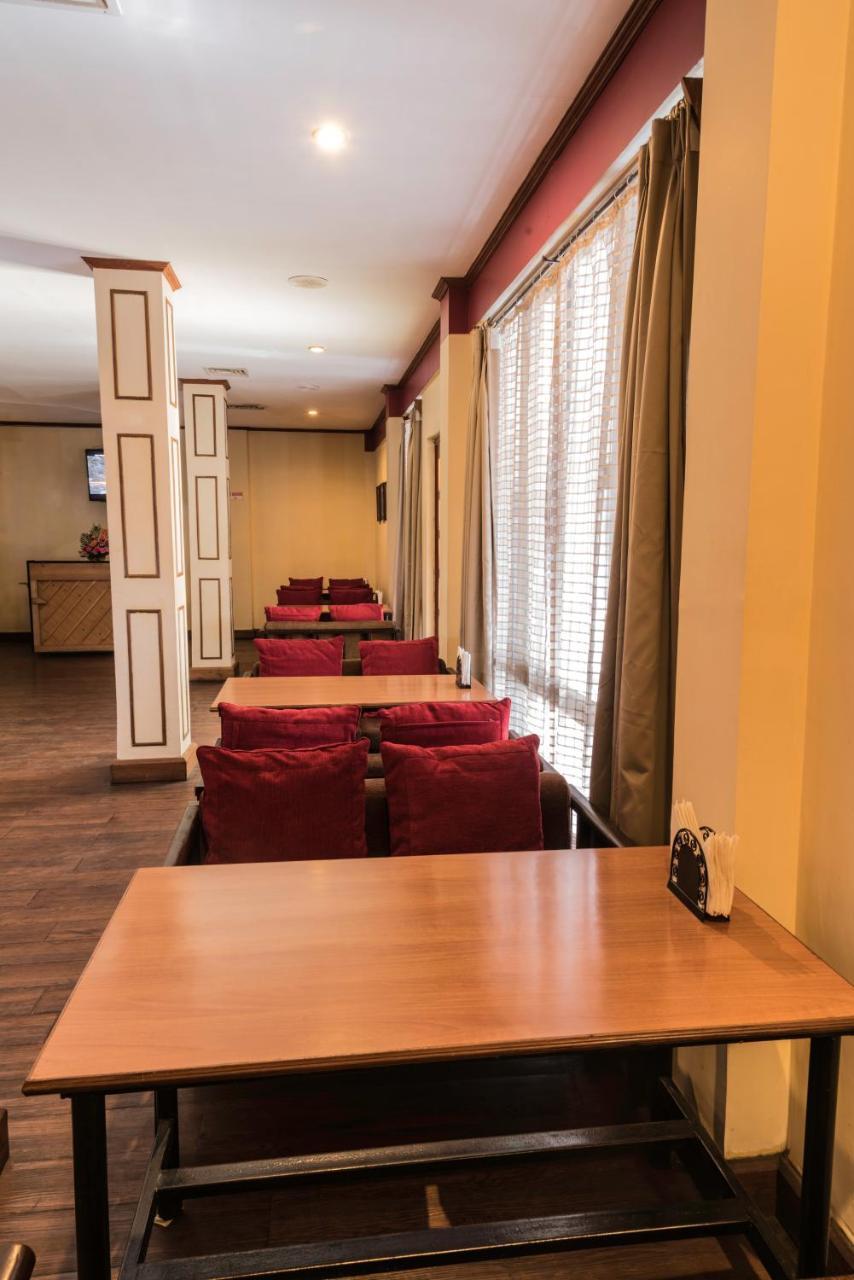 Landmark Hotels Guwahati Luaran gambar