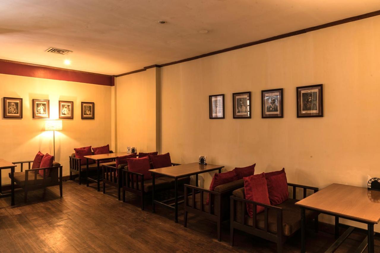 Landmark Hotels Guwahati Luaran gambar