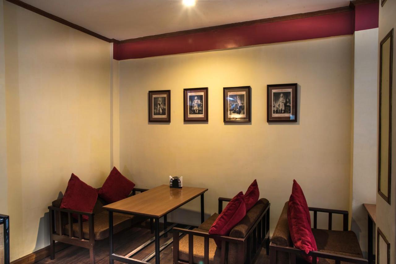 Landmark Hotels Guwahati Luaran gambar